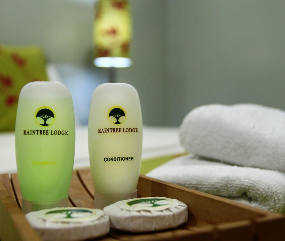 Raintree Lodge بورت مورسبي المظهر الخارجي الصورة